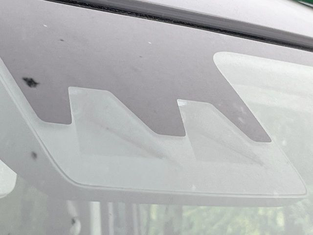 �y�X�}�[�g�A�V�X�g�z���s���ɑO���̎ԗ�����F�����A�Փ˂������Ȏ��͌x��ƃu���[�L�ŏՓˉ���Ɣ�Q�y�����A�V�X�g�B�����S�Ƀh���C�u�����y���݂��������܂��B