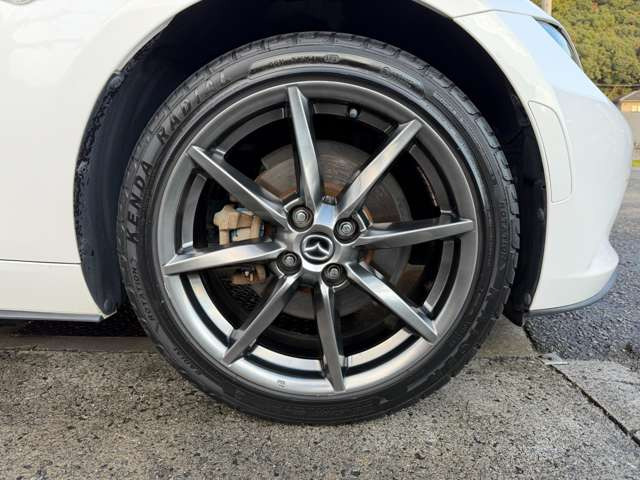 ����17�C���`AW������ �O��^�C���T�C�Y205/45ZR17