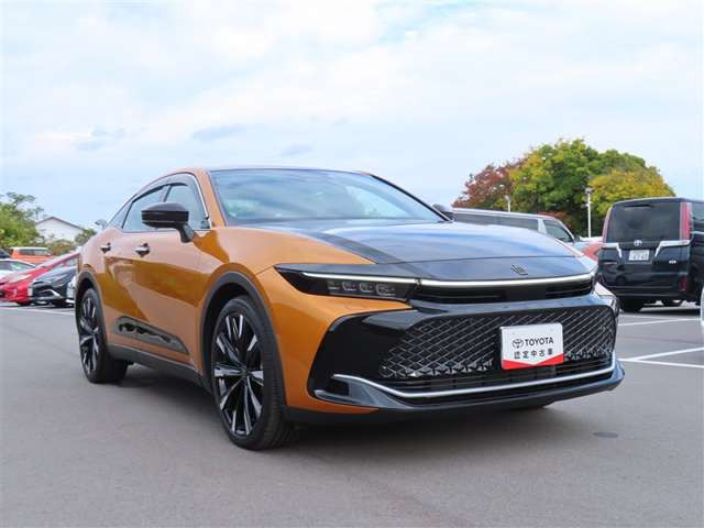 クラウンクロスオーバー2.4 RS E-Four advanced 4WD