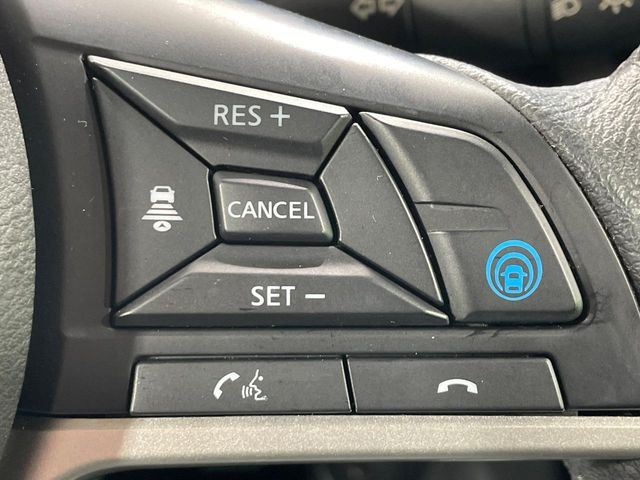 �y�v���p�C���b�g�z�������H�ł̒��������s���y��!!�a�؎��Ə��񑖍s�̃V�[���ŁA�A�N�Z���E�u���[�L�E�X�e�A�����O�������Ő��䂵�A�������^�]�̕��S���y�����Ă���܂���