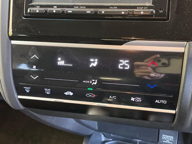 �y�I�[�g�G�A�R���z��x���D�݂̉��x�ɐݒ肷��΁A�ԓ��̉��x�����m�����ʂ≷�x�������Œ����B����&hellip;����&hellip;�Ɖ��x���X�C�b�`���������K�v�͂���܂���B���K�Ȏԓ���Ԃɂ͕K�{�̋@�\�ł��ˁ�