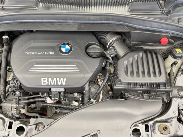 �����X�ł́A�e���[�J�[�̐�p�f�f�e�X�^�[�𓱓��B���Ǝ��i�����e�N�j�J���X�^�b�t���풓���Ă���܂��̂ŁA������̍ۂɂ����S���Ă����p���������܂��B