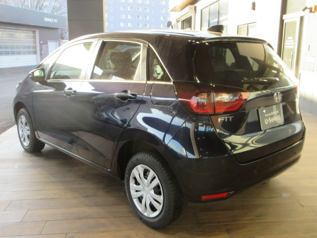 フィット1.5 ホーム 4WD
