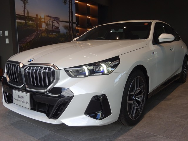 5シリーズセダン523i Mスポーツ