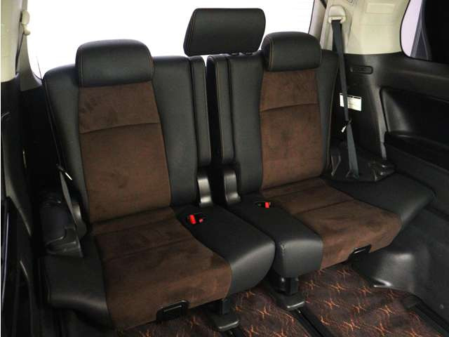 �T�[�h�V�[�g���L�X�Ƃ�����Ԃ����p�ӂ��Ă���܂�!�V�[�g�A�����W�ɂāA���K�X�y�[�X����邱�Ƃ��\�ƂȂ��Ă���܂�!�A�����W�p�^�[�����L�x�ŁA�l�X�ȃV�[���ɂ����p���������܂�!