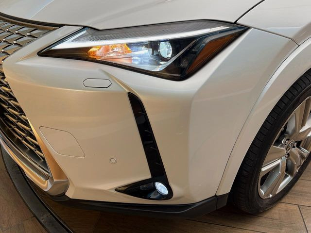 �yLED�w�b�h���C�g�z���V����ԑ��s�����ǍD�Ȏ��E���m�ۂ����S���ĉ^�]�ł��鍂�P�xLED�w�b�h���C�g�𑕔�!�_�����x�������A����d�͂��}�����Ă��܂��B