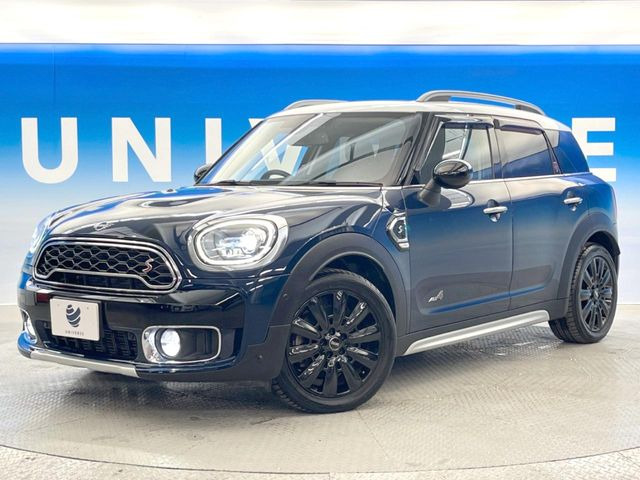 ●無料付帯の保証の他、安心の最長3年・走行無制限保証(有償)をご用意。輸入車を安心してお楽しみいただける様、保証内容も充実はもちろん、無料点検&オイル交換やロードサービスも付帯しております。