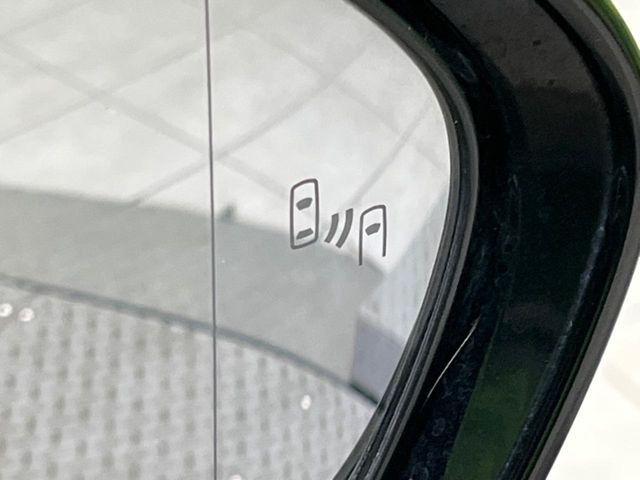 �y�u���C���h�X�|�b�g���j�^�[�z���s���A�h�A�~���[�̎��p�ɂȂ�₷���ӏ��Ɍ㑱�Ԃ��ڋ߂���ƃT�C�h�~���[�̃����Y�Ɍx����\��!�h���C�o�[�ɒ��ӊ��N�����Ă���܂��B