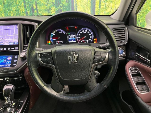 �y�����v�����X�e�A�����O�z�㎿�Ȋv���g�p���邱�ƂŁA��ɂ����������݂ƂĂ��^�]���₷���n���h���ł���