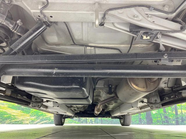 下回りがきれいなうちに、防錆加工の施工がオススメ。降雪地域はもちろん、沿岸部にお住いの方や、趣味でマリン・ウィンタースポーツをされる方にご好評いただいております。