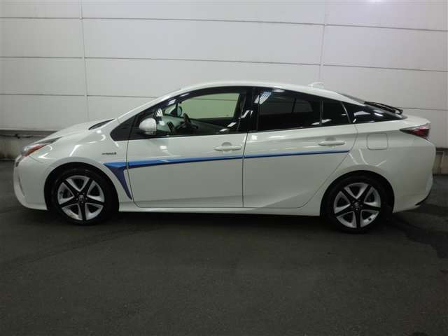 プリウス1.8 S ツーリングセレクション