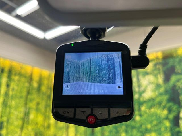 �y�h���C�u���R�[�_�[�z���S�E���S�ȃJ�[���C�t�ɕK�{�̃h���C�u���R�[�_�[�𑕔�!���s���͂������A������^�]�⎖�̂ɑ��������ۂ̏󋵂��f���ŋL�^���A����̃��X�N�ɔ����܂��B