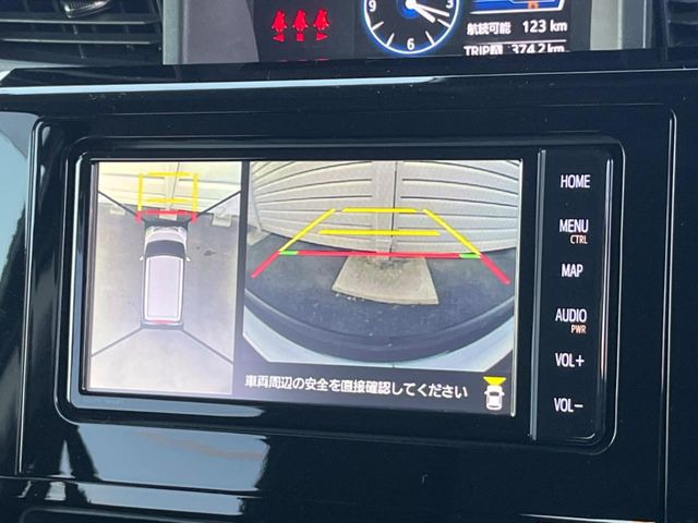 �y�p�m���~�b�N�r���[���j�^�[�z��p�̃J�����ɂ��A�ォ�猩���낵���悤�Ȏ��_��360�x�N���}�̎��͂��m�F���邱�Ƃ��ł��܂������p�������m�F���₷���A�����ꏊ�ł̐؂�Ԃ��⒓�Ԃ��X���[�Y�ɍs���܂��B