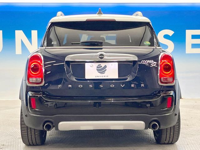 ●当店では第三者機関による車両品質鑑定を導入し、修復歴車を排除。鑑定書が発行されますので、ぱっと見ただけでは分からない箇所まで納得した上でご検討いただけます。※一部未実施の場合がございます。