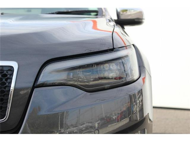 ���Ǝҗl�ւ̔̔��͂��f�肳���Ă��������܂��B �Ԍ������ԗ��̏ꍇ�́A�Ԍ����擾�������x�������z�ŕ\�����Ă���܂��B