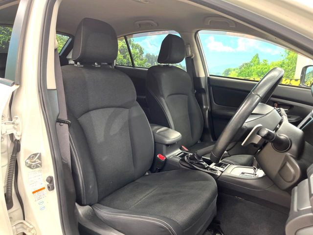 �^�]�ȃV�[�g���͎g�p�������Ȃ��A�ǍD�ȏ�ԂƂȂ��Ă��܂��B���J�Ɏg���Ă������Ƃ��悭�킩��܂��ˁB