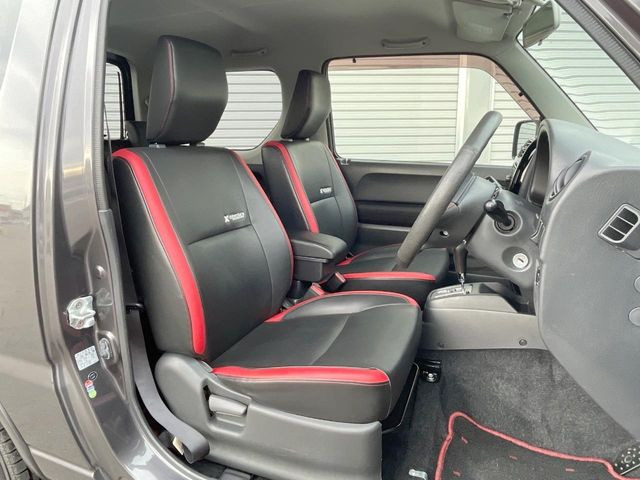 �^�]�Ȃ܂��ɂ͏\���ȃX�y�[�X������A�啿�ȕ��ł��������^�]���Ă�����������ł��B