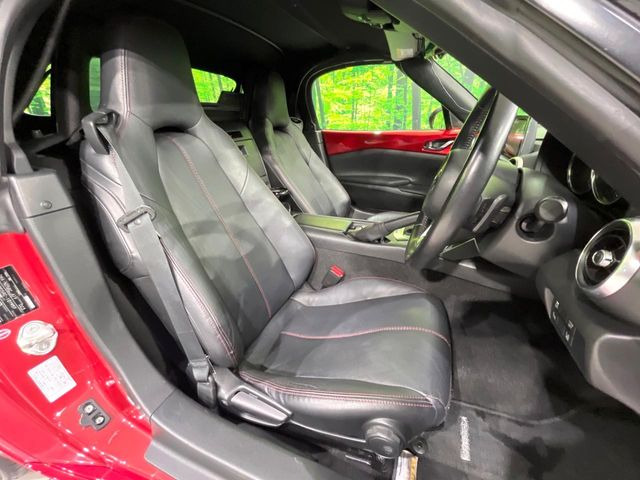 �y���烌�U�[�V�[�g�z����̂ӂ���肪�e�ՂŃ����e�i���X�����ȒP�ȁA�@�\���ɗD��鍇����v���̗p�����㎿�ȃV�[�g�ł��B����S�n���悭�A���������ӂ��S�n�ǂ��ԓ���Ԃ����o���Ă���܂��B