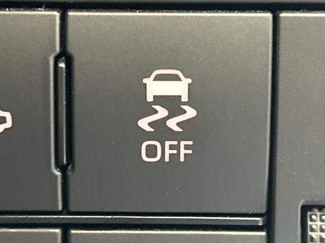 �y������h�~���u�z�ԗ��̉���������m����ƁA�����I�Ɏԗ��̐i�s������ۂ悤�Ɏԗ��𐧌䂵�܂��B�J�̓��ȂǊ���₷���H�ʏ󋵂ł����S�ȉ^�]���\�ł��B