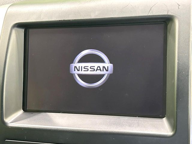 �y���[�J�[�����i�r�z�C���e���A�ɗn�����ރX�^�C���b�V���ȁu��p�݌v�v���[�J�[�i�r�𑕔��􎋔F���⑀�쐫�ȂǊ�{���\�ɂ��D��A���㎿�ȃJ�[���C�t�����y���݂��������܂��B