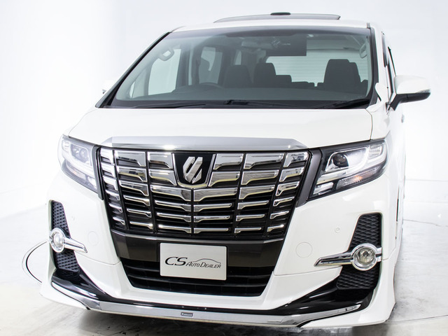 ★フロントビュー★グリル交換、エアロ取り付け等、カスタムもお任せください!