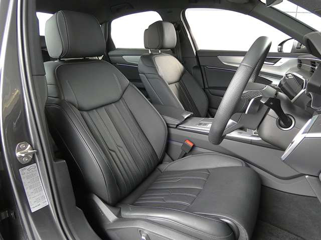 A645 TFSI クワトロ Sライン 4WD