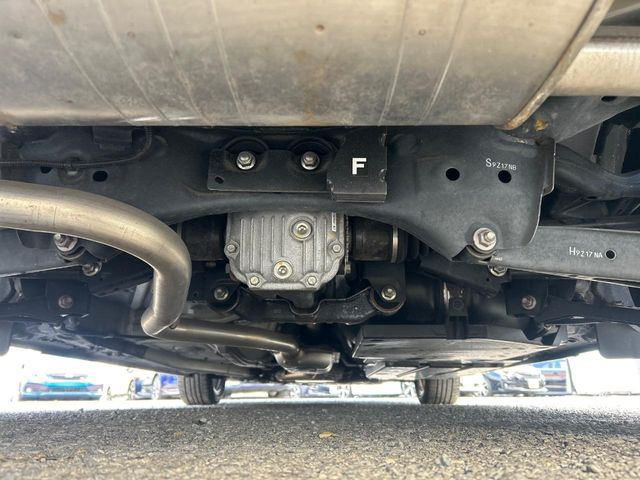 ����肪���ꂢ�Ȃ����ɁA�h�K���H�̎{�H���I�X�X���B�~��n��͂������A���ݕ��ɂ��Z���̕���A��Ń}�����E�E�B���^�[�X�|�[�c���������ɑ�ύD�]���������Ă���܂��B