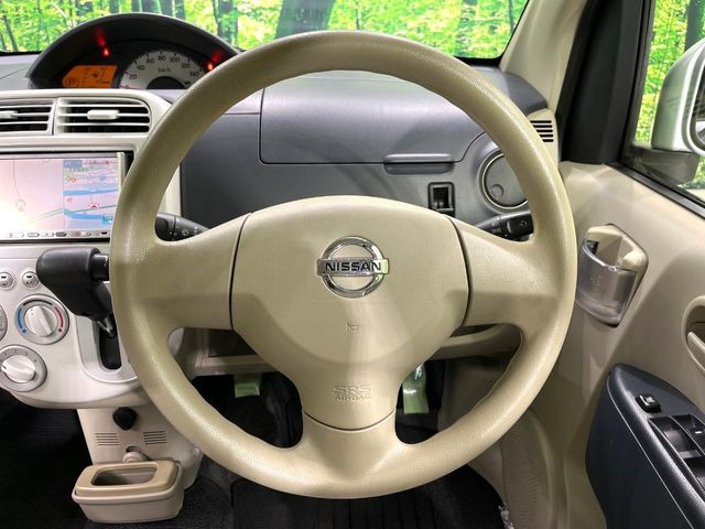 �y�X�G�[�h�X�e�A�����O�z����ɂ����f�ނ��̗p����A�O���b�v���\�ɗD�ꂽ�X�e�A�����O�ł��B�n���h�����O���̑��쐫�����サ�A���S�E���S�ȑ��s�ɍv�����܂��B���������ӂ�錩���ڂ������ł��ˁ�