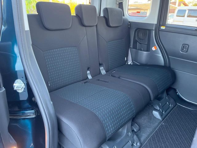 �L�X�Ƃ���2��ڃV�[�g�͋��Z���������A���S�n�����K!�F�B��Ƒ��Ƃ̂��o�����ɂ҂�����ł��B�x�r�[�V�[�g��`���C���h�V�[�g�g�p�������K�ɂ��߂�������������\���ȋ�Ԃ��m�ۂ��Ă��܂��B