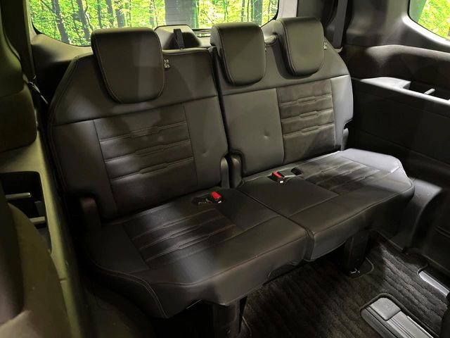 3��ڃV�[�g�͂�������ԗǍD����l�ł��������ƍ����Ē����܂��̂ŁA��l���ł̂��o���������N���N�ł��􂲉Ƒ��ŁA�C�̒m�ꂽ���ԂŁA�h���C�u�ɍs���̂��y���݂ł��ˁ�