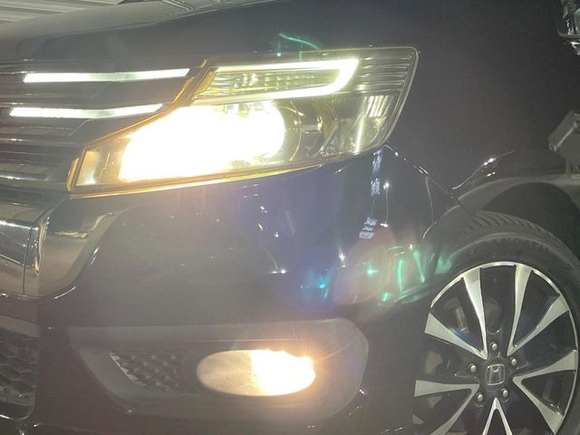 �yHID�w�b�h���C�g�z���ɖ��邭�O�����Ƃ炵�Ă����̂ŁA���V����Ԃ̑��s�������E�ǍD�ň��S���Ă���肢�������܂��B