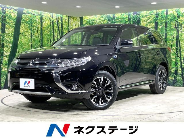 アウトランダーPHEV(三菱) 2.0 G リミテッド エディション 4WD 中古車画像