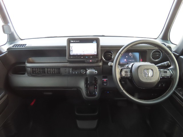 N-BOXカスタムコーディネートスタイル モノトーン