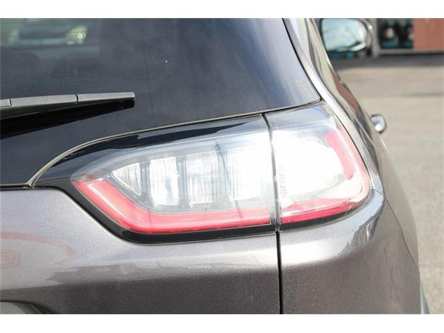 ���Ǝҗl�ւ̔̔��͂��f�肳���Ă��������܂��B �Ԍ������ԗ��̏ꍇ�́A�Ԍ����擾�������x�������z�ŕ\�����Ă���܂��B