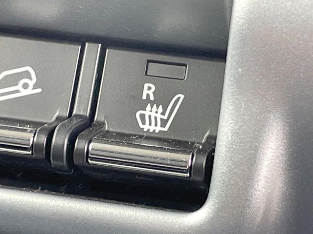 �y�V�[�g�q�[�^�[�z�������ɏd�󂷂�V�[�g�q�[�^�[!�G�A�R����葁�����܂��Ă����̂Ŋ�����̐l�����S�ł��ˁ�G�A�R���̉����͊������邩����A�Ƃ������ɂ����������߂ł��B