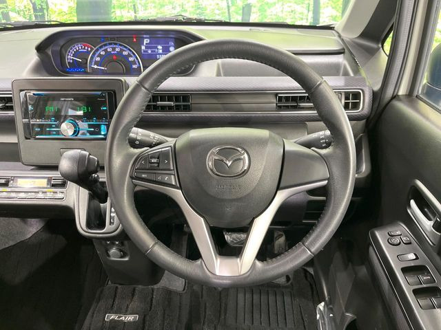 �y�����v�����X�e�A�����O�z�㎿�Ȋv���g�p���邱�ƂŁA��ɂ����������݂ƂĂ��^�]���₷���n���h���ł���