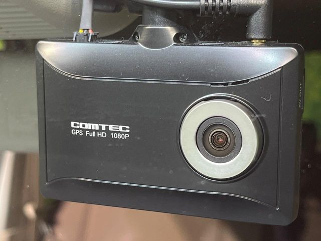 �y�h���C�u���R�[�_�[�z���S�E���S�ȃJ�[���C�t�ɕK�{�̃h���C�u���R�[�_�[�𑕔�!���s���͂������A������^�]�⎖�̂ɑ��������ۂ̏󋵂��f���ŋL�^���A����̃��X�N�ɔ����܂��B