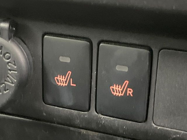 �y�V�[�g�q�[�^�[�z�������ɏd�󂷂�V�[�g�q�[�^�[!�G�A�R����葁�����܂��Ă����̂Ŋ�����̐l�����S�ł��ˁ�G�A�R���̉����͊������邩����A�Ƃ������ɂ����������߂ł��B