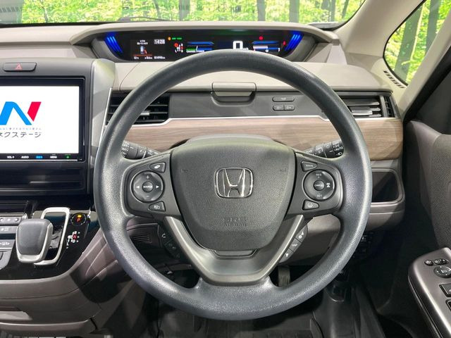 �y�A�_�v�e�B�u�N���[�Y�R���g���[���z�������H�ł̒��������s���y��!!�����ő��x��ۂN���[�Y�R���g���[�����A�Փˌy���V�X�e���ƘA�g���A�O���̎ԗ������m���ĎԊԂ�ۂ悤�ɑ��x���߂��Ă���܂�!!