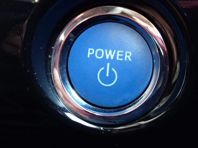 �v�b�V���X�^�[�g�ŃG���W���n����