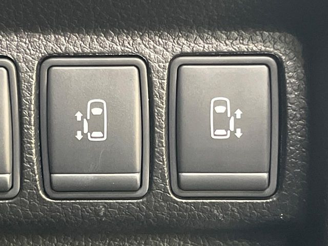 �y�����p���[�X���C�h�h�A�z�X�}�[�g�L�[��^�]�Ȃ̃X�C�b�`�Ō�ȗ����X���C�h�h�A�̊J���\���d��������͂����ăh�A���J����K�v�������A�����Ȃ��q�l�ł��ȒP�ɊJ���߂ł����K�ł���