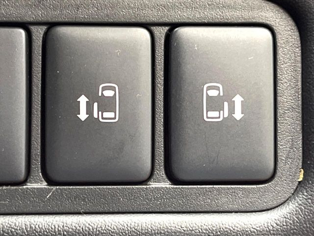 �y�����p���[�X���C�h�h�A�z�X�}�[�g�L�[��^�]�Ȃ̃X�C�b�`�Ō�ȗ����X���C�h�h�A�̊J���\���d��������͂����ăh�A���J����K�v�������A�����Ȃ��q�l�ł��ȒP�ɊJ���߂ł����K�ł���