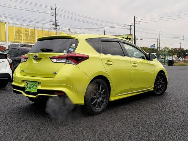 オーリス1.8 ハイブリッド Gパッケージ