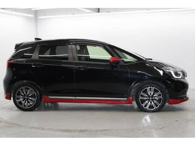 ���Ǝҗl�ւ̔̔��͂��f�肳���Ă��������܂��B �Ԍ������ԗ��̏ꍇ�́A�Ԍ����擾�������x�������z�ŕ\�����Ă���܂��B