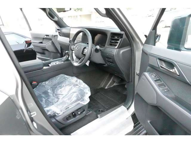 LEXUS���S����C���~�l�[�V�����X�J�b�t�v���[�g�E�X�m�[�E���W���[�p�t���A�}�b�g(�����^�C�v)