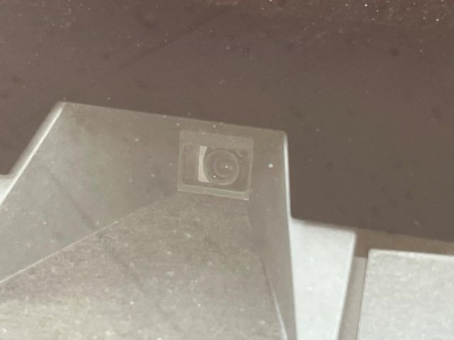 �y�g���^�Z�[�t�e�B�Z���X�z���s���ɑO���̎ԗ�����F�����A�Փ˂������Ȏ��͌x��ƃu���[�L�ŏՓˉ���Ɣ�Q�y�����A�V�X�g�B�����S�Ƀh���C�u�����y���݂��������܂��B