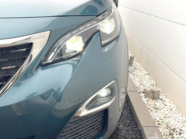 ��LED�w�b�h���C�g:��ԑ��s�����ǍD�Ȏ��E���m�ۂ����S���ĉ^�]�ł��鍂�P�xLED�w�b�h���C�g�𑕔�!�_�����x�������A����d�͂��}�����Ă��܂��B