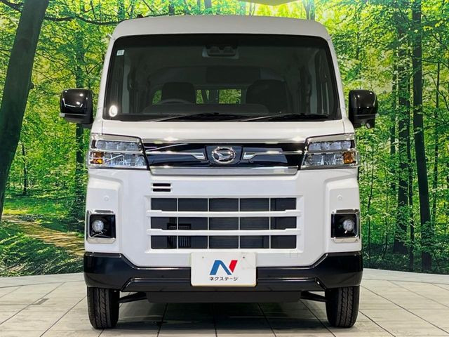 ���Ђł́A�S�ԁw�C�����Ȃ��x�̂��Ԃ̂ݎ�舵���Ă���܂��B��C�o�C���[�ɂ�錵�I�����d����̌�A���Ɍ�̎ԗ��`�F�b�N���s���A�l�N�X�e�[�W���F�肵�����i���Ȓ��ÎԂ����񋟂��Ă���܂��B