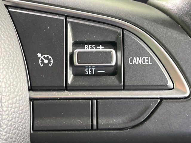 �y�N���[�Y�R���g���[���z�������H�����N���N���s�B�A�N�Z���𗣂��Ă���葬�x�ő��s���ł��A�������^�]���̕��S���y��!�����E�������ȒP�ȃX�C�b�`����Œ����ł��܂��B