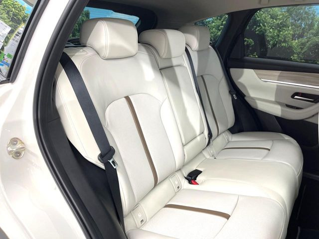 �L�X�Ƃ���2��ڃV�[�g�͋��Z���������A���S�n�����K!�F�B��Ƒ��Ƃ̂��o�����ɂ҂�����ł��B�x�r�[�V�[�g��`���C���h�V�[�g�g�p�������K�ɂ��߂�������������\���ȋ�Ԃ��m�ۂ��Ă��܂��B